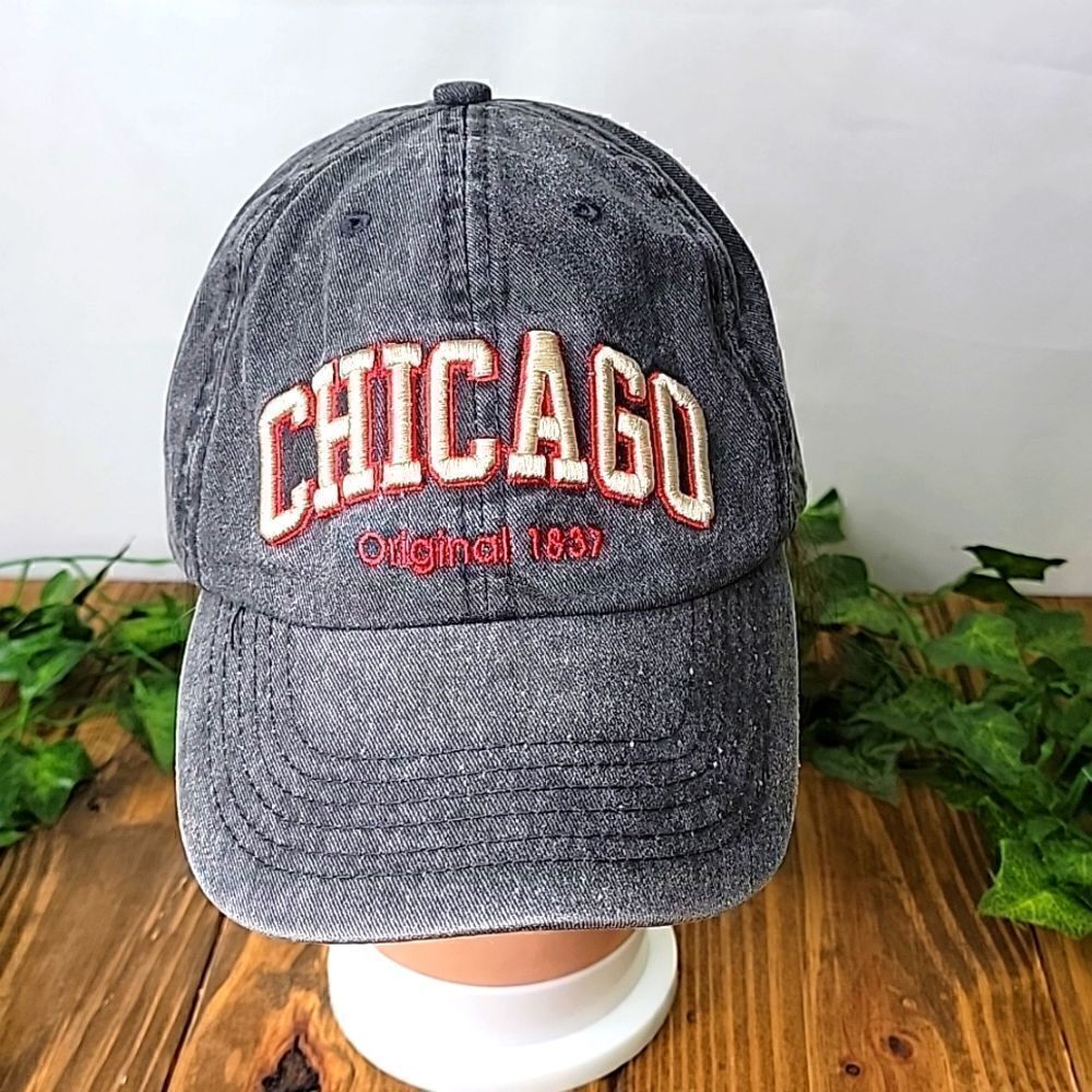 Robin Ruth. Ball Cap. Chicago. EUC